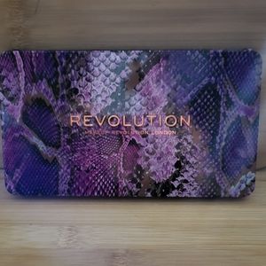 BNWOB* Makeup Revolution Eye Palette